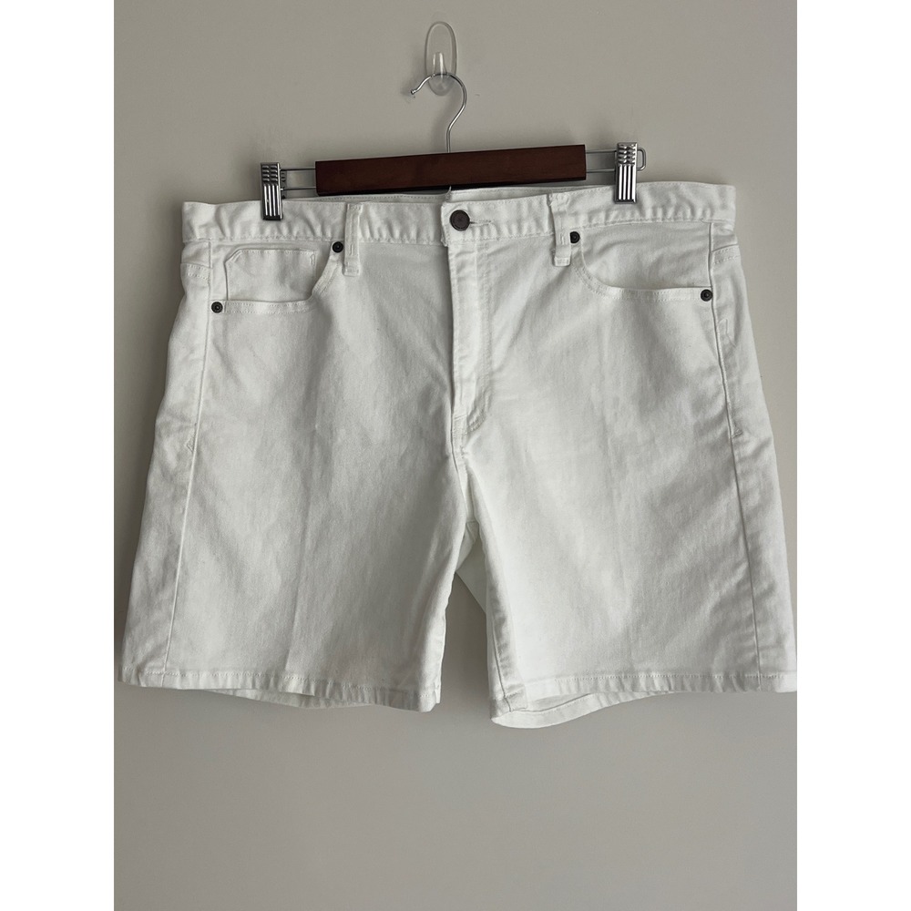 Calvin‎ Klein Jeans Women's White Denim Mid Rise Shorts 5-Pocket Preppy Coastal